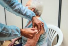 Photo of ВОЗ рекомендует защищать здоровье прививками от гриппа и COVID-19