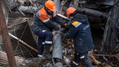 Photo of Cold and dark: UN rights chief condemns Russian strikes on Ukraine’s power grid
