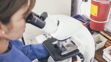 Photo of Всемирная организация здравоохранения проверяет информацию о смерти медработника в Иркутской области